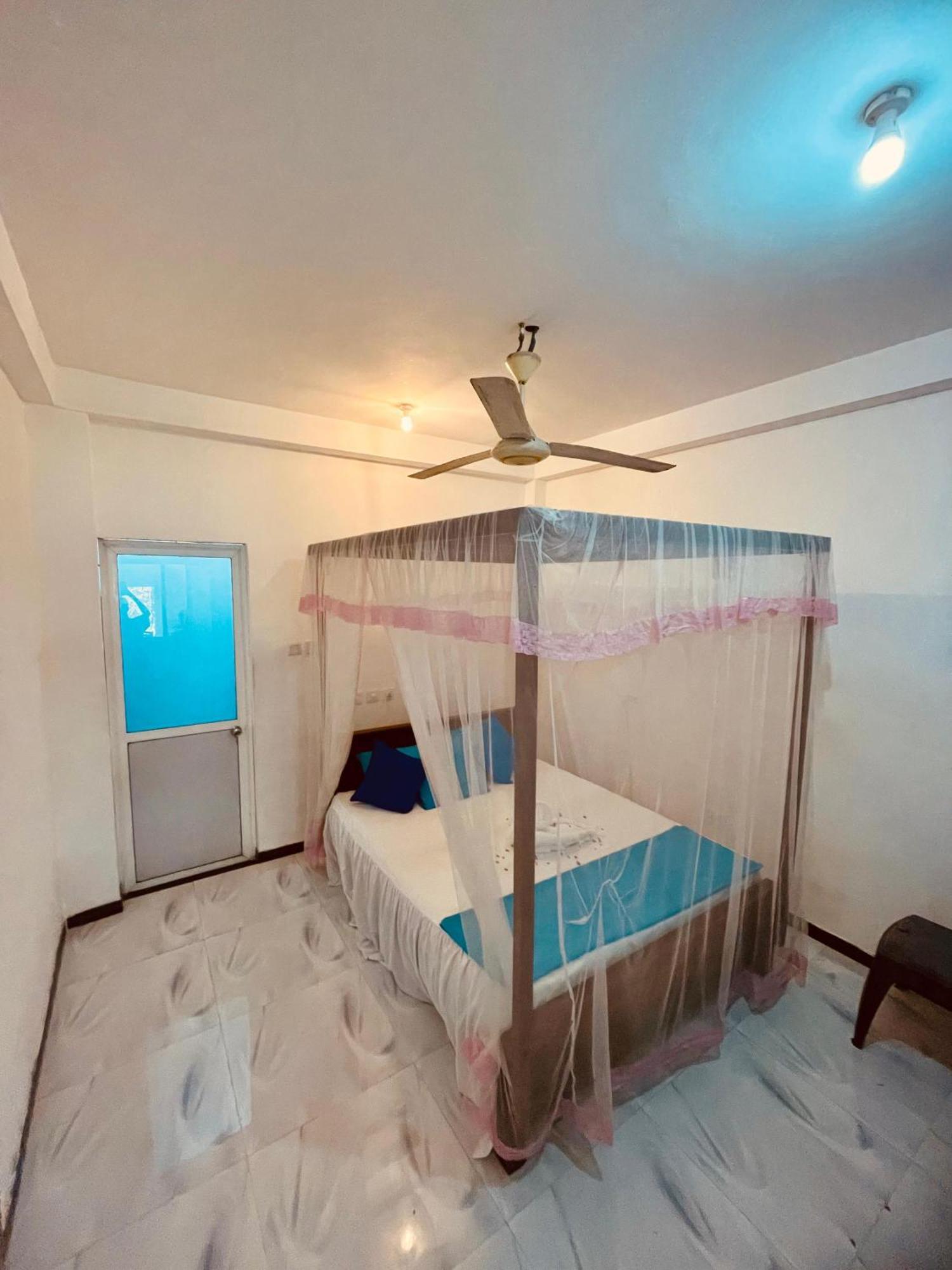 Moon Light Guest Bed & Breakfast Mirissa Exterior photo
